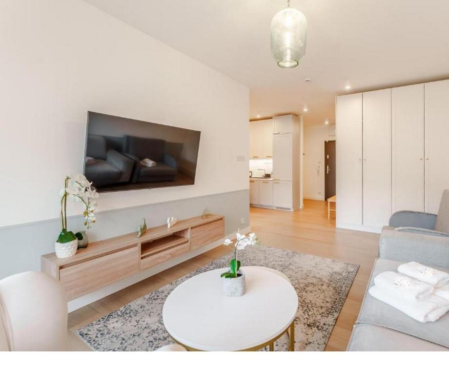 Kolobrzeg Apartamenty Polanki Aqua Z Bezplatnym Basenem, Bawialnia, Parkingiem I Fitness エクステリア 写真