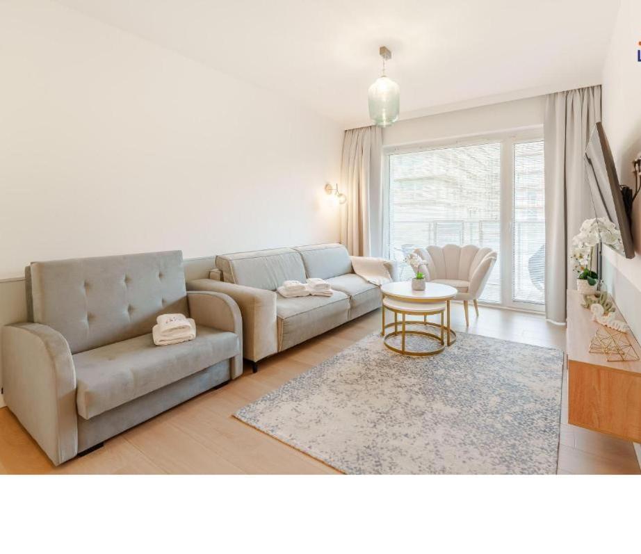 Kolobrzeg Apartamenty Polanki Aqua Z Bezplatnym Basenem, Bawialnia, Parkingiem I Fitness エクステリア 写真