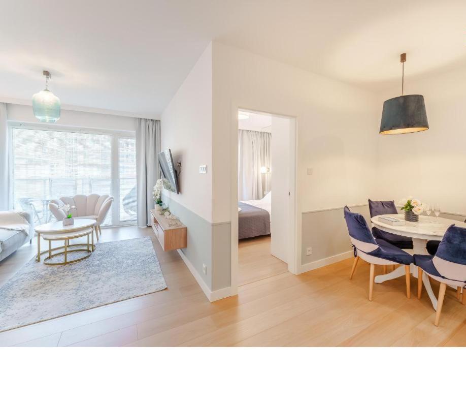 Kolobrzeg Apartamenty Polanki Aqua Z Bezplatnym Basenem, Bawialnia, Parkingiem I Fitness エクステリア 写真