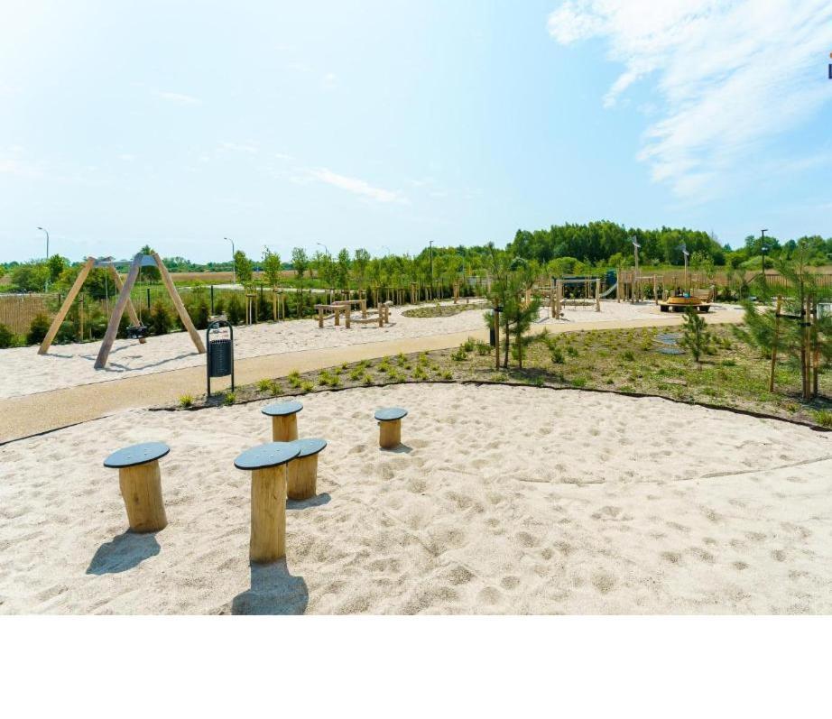 Kolobrzeg Apartamenty Polanki Aqua Z Bezplatnym Basenem, Bawialnia, Parkingiem I Fitness エクステリア 写真