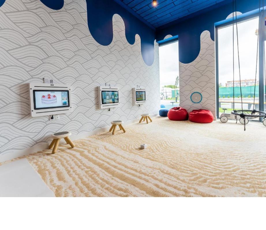 Kolobrzeg Apartamenty Polanki Aqua Z Bezplatnym Basenem, Bawialnia, Parkingiem I Fitness エクステリア 写真